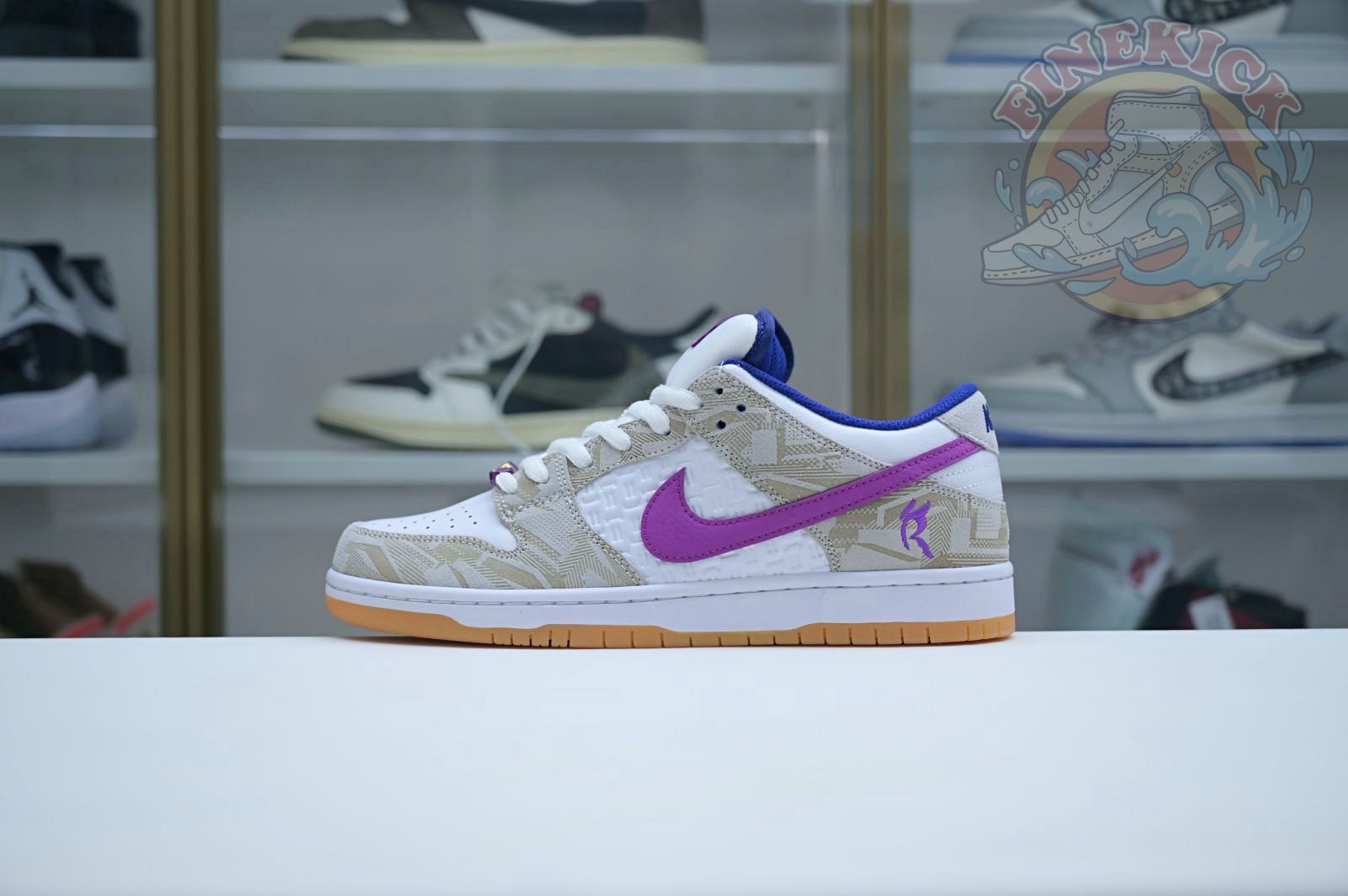Rayssa Leal x Nike SB Dunk Low - finekick.vip