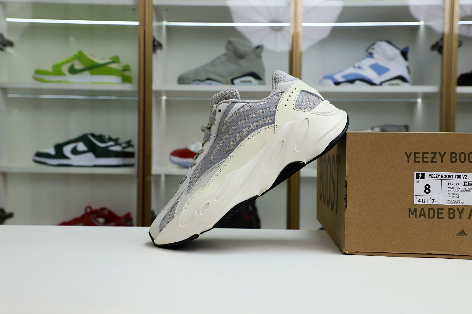YEEZY BOOST 700 V2 'CREAM' - finekick.vip