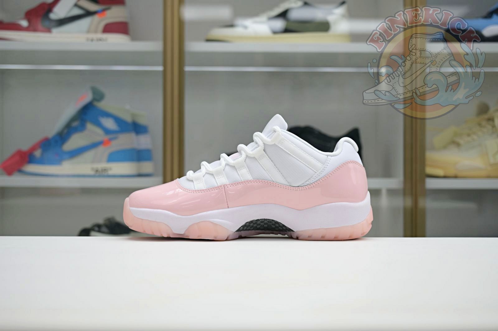 Air Jordan 11 Low WMNS - finekick.vip