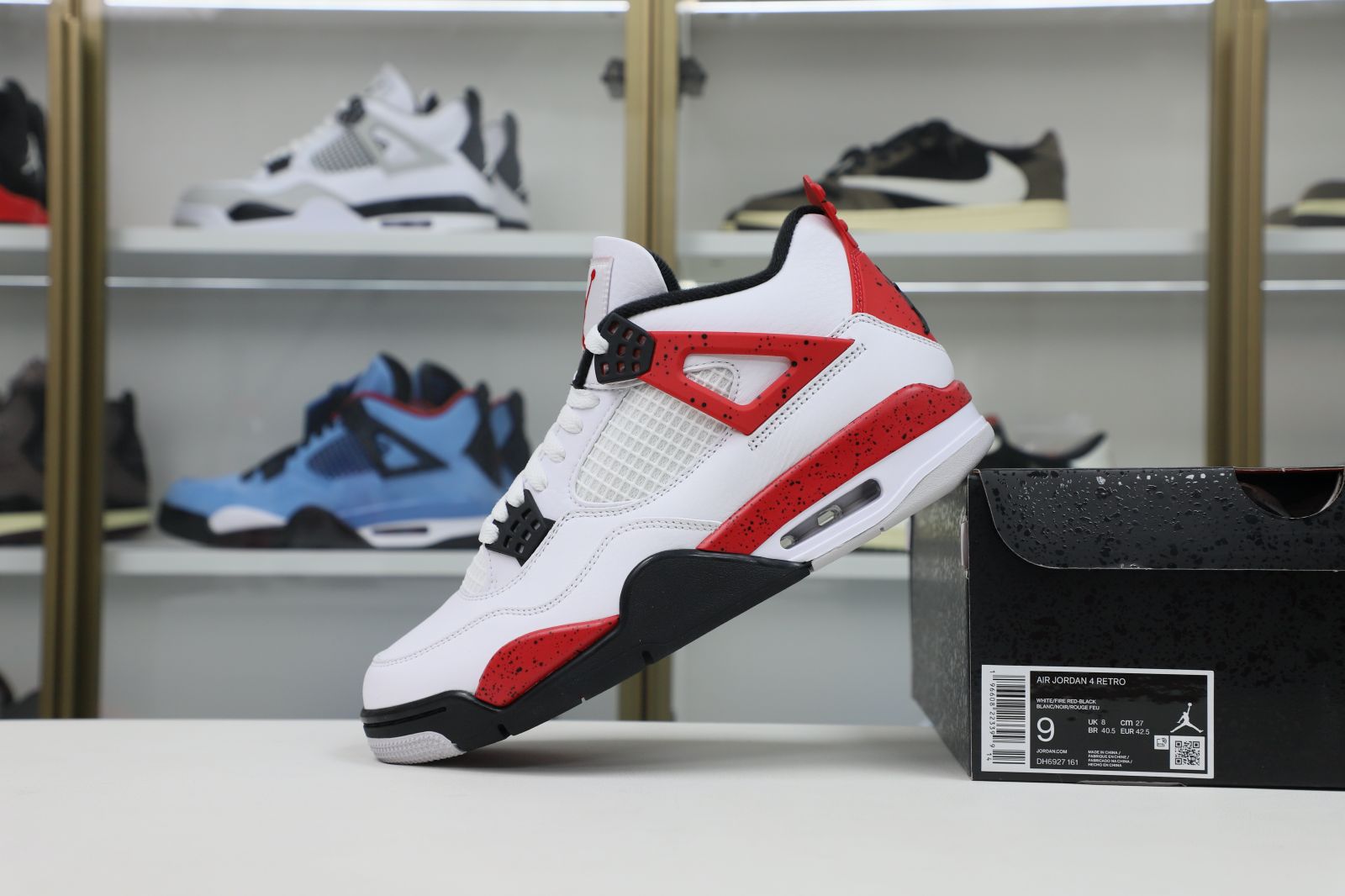 Air Jordan 4