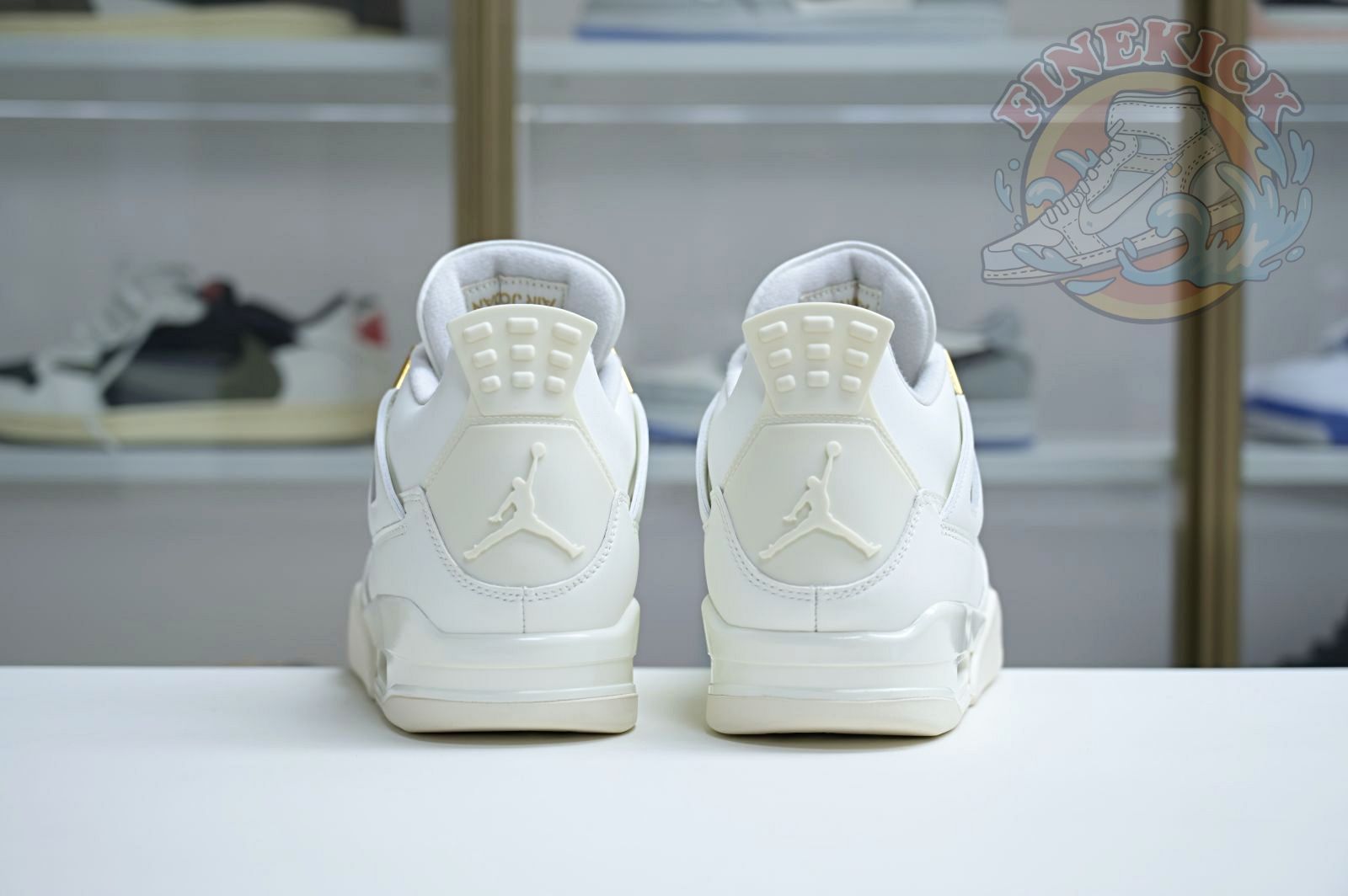 Air Jordan 4 - finekick.vip