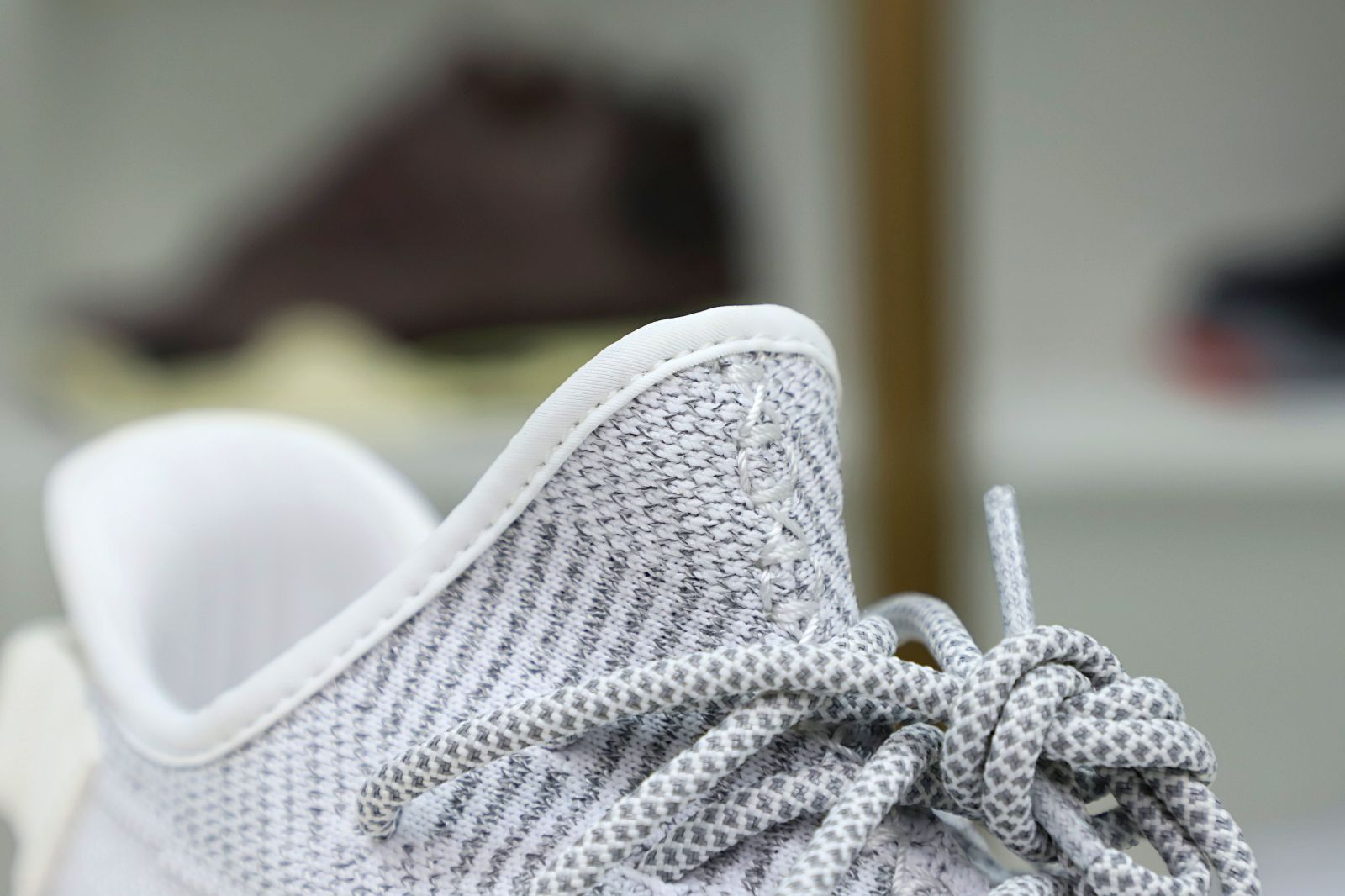 YEEZY BOOST 350 V2 'STATIC REFLECTIVE' - finekick.vip