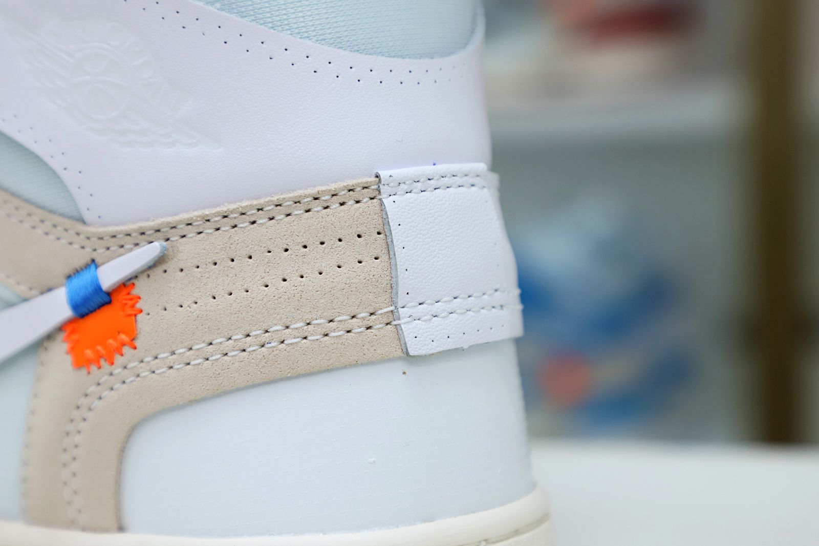 OFF-WHITE X AIR JORDAN 1 RETRO HIGH OG 'WHITE' 2018 - finekick.vip
