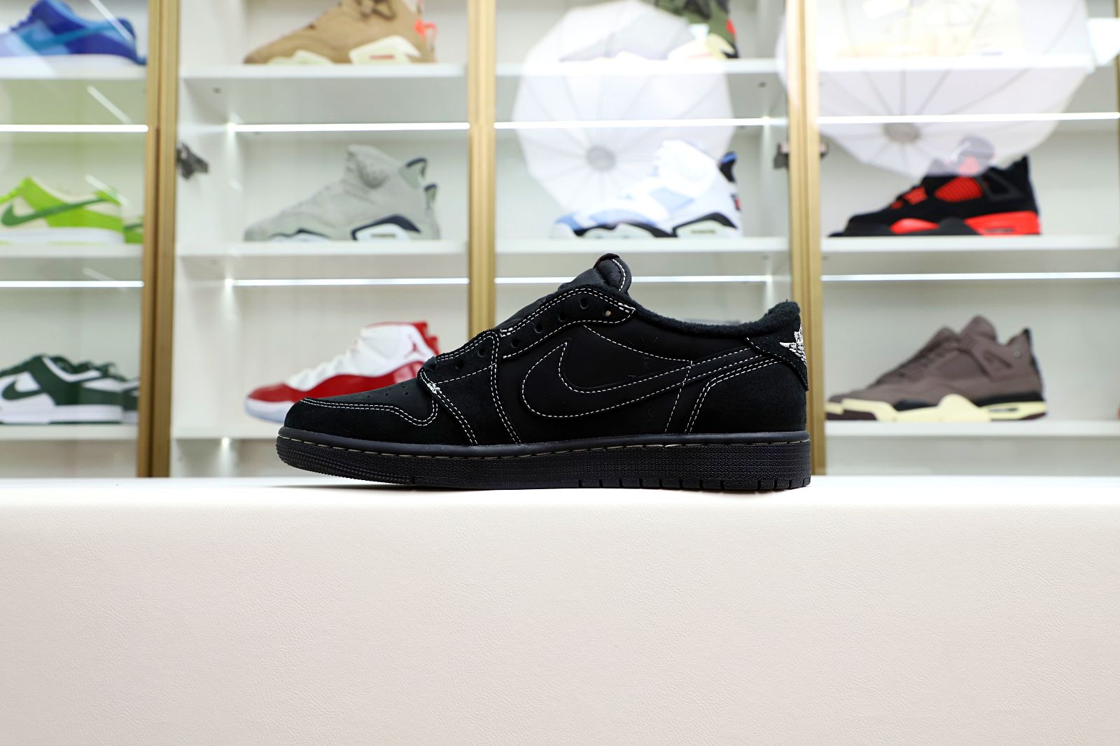 TRAVIS SCOTT X NIKE AIR JORDAN 1 LOW OG “BLACK/PHANTOM” - finekick.vip