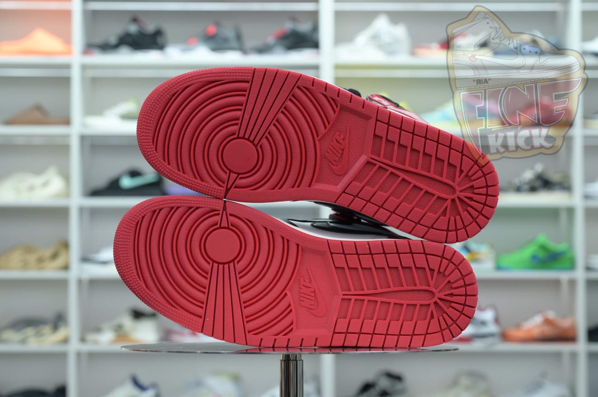 Air Jordan 1High OG“Black Toe Reimagined” - finekick.vip
