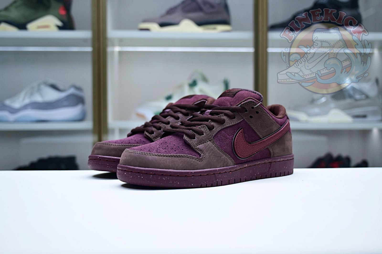 Nike Dunk SB Low - finekick.vip