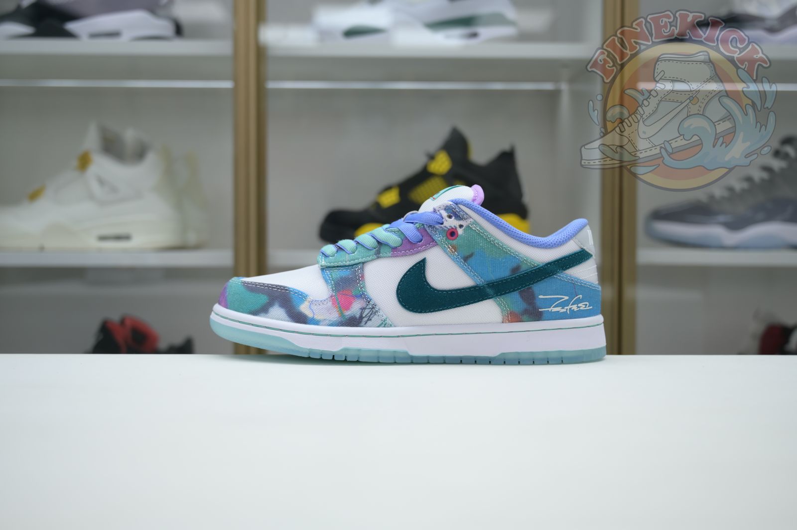 Futura Laboratories x Nike Dunk SB - finekick.vip