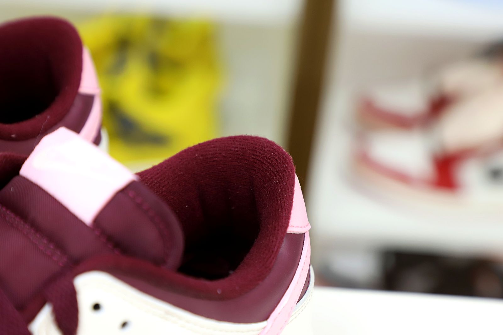 NIKE DUNK LOW VALENTINE DAY - finekick.vip