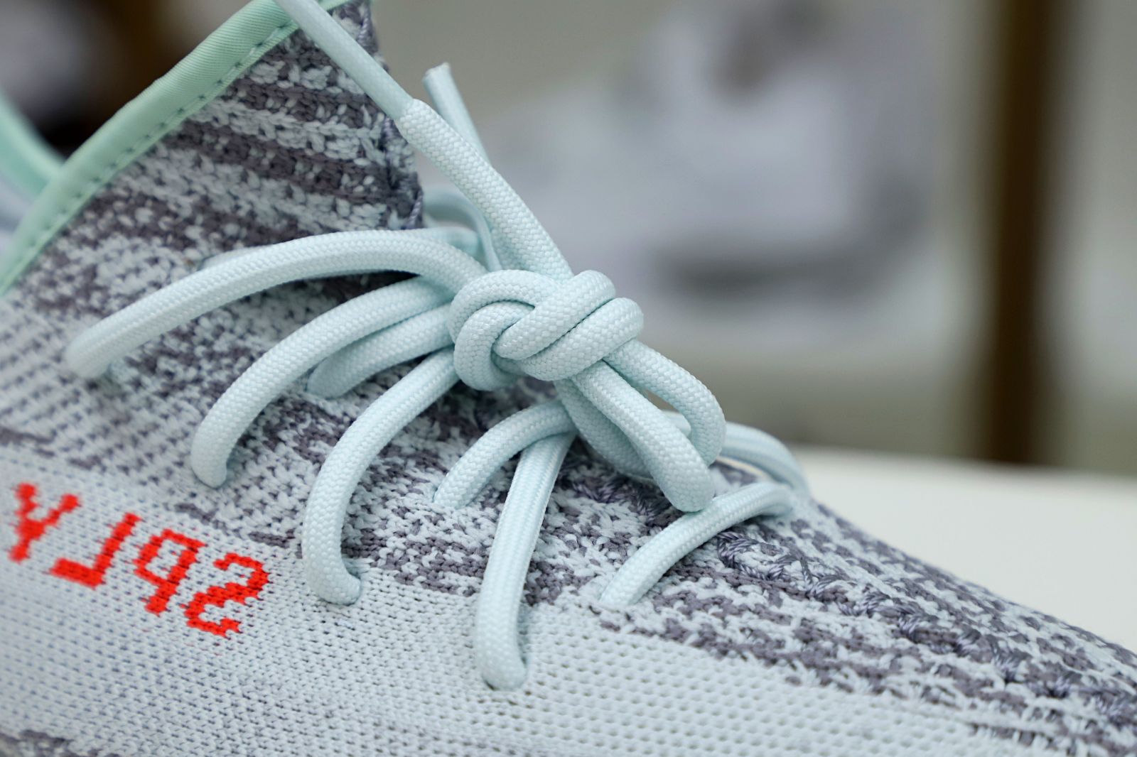 YEEZY BOOST 350 V2 'BLUE TINT' - finekick.vip