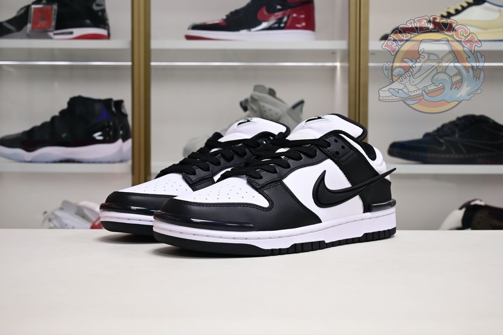 Nike DunkLowTwist