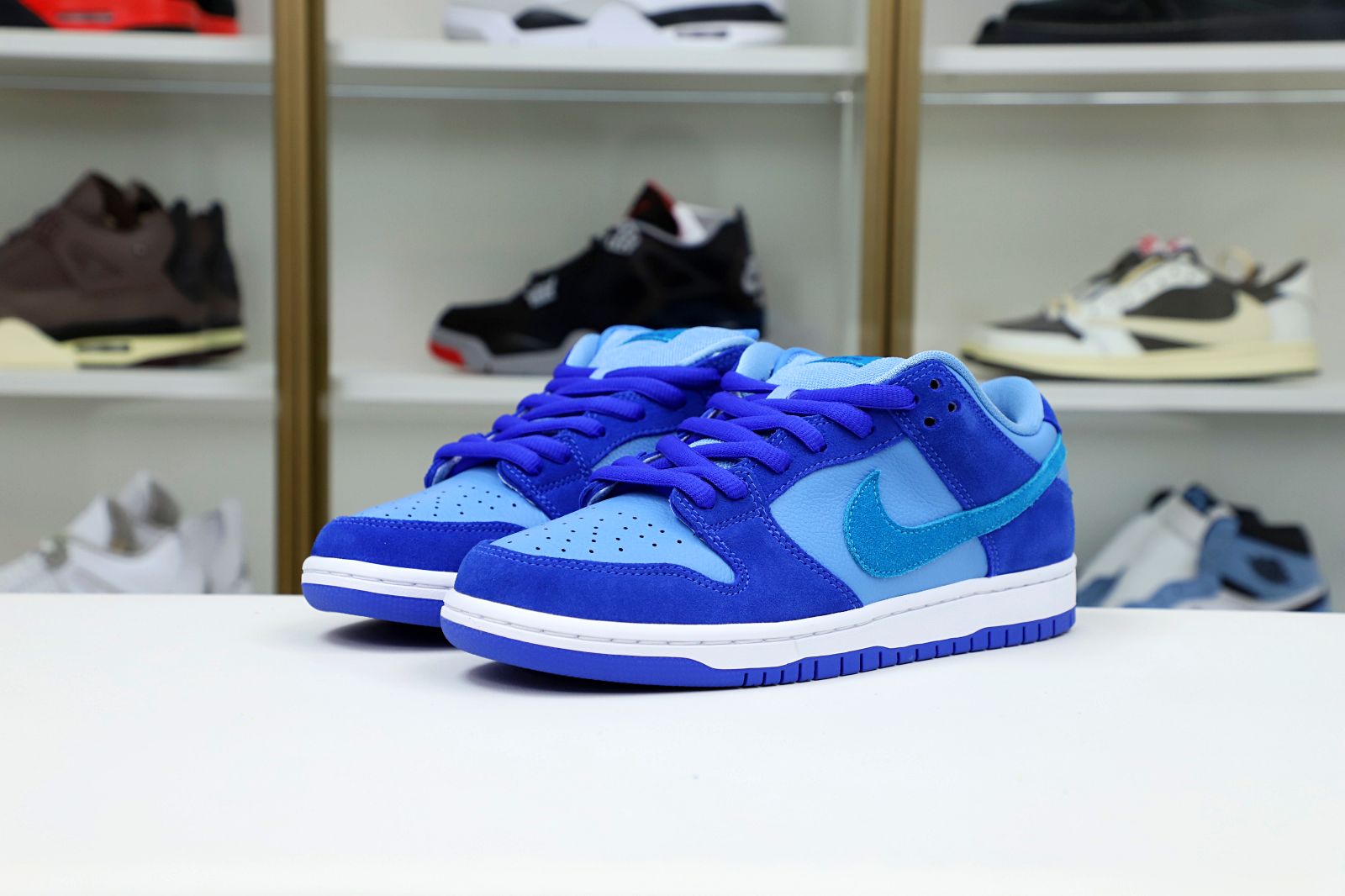 NIKE SB DUNK LOW BLUE RASPBERRY - finekick.vip