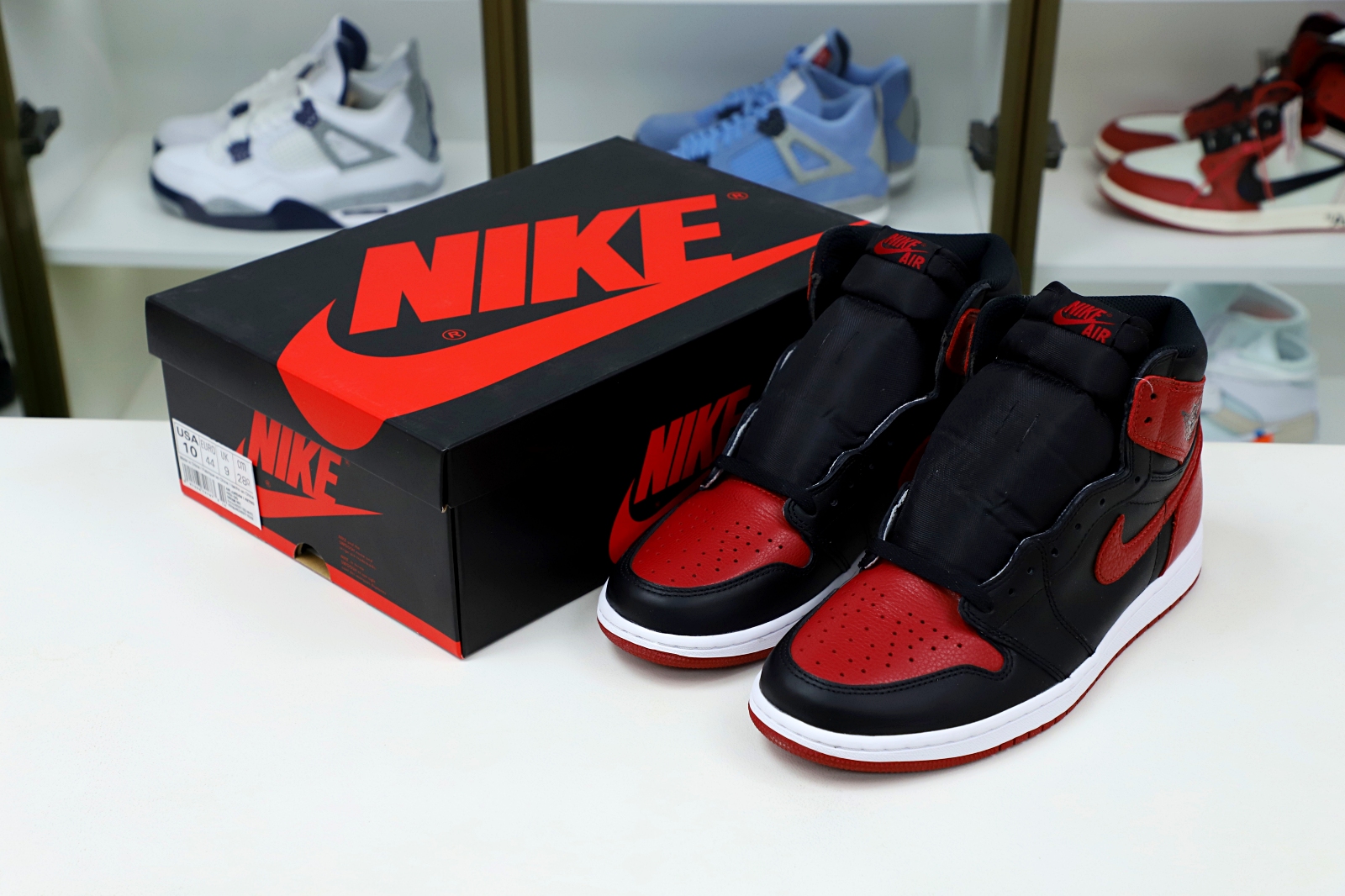 AIR JORDAN 1 RETRO HIGH OG 'BRED' - finekick.vip