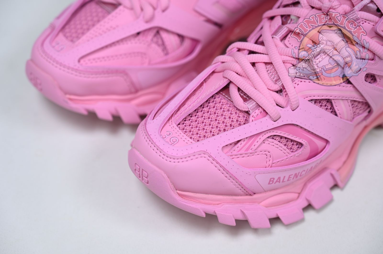 Balenciaga BLGA  Track(LED) - finekick.vip