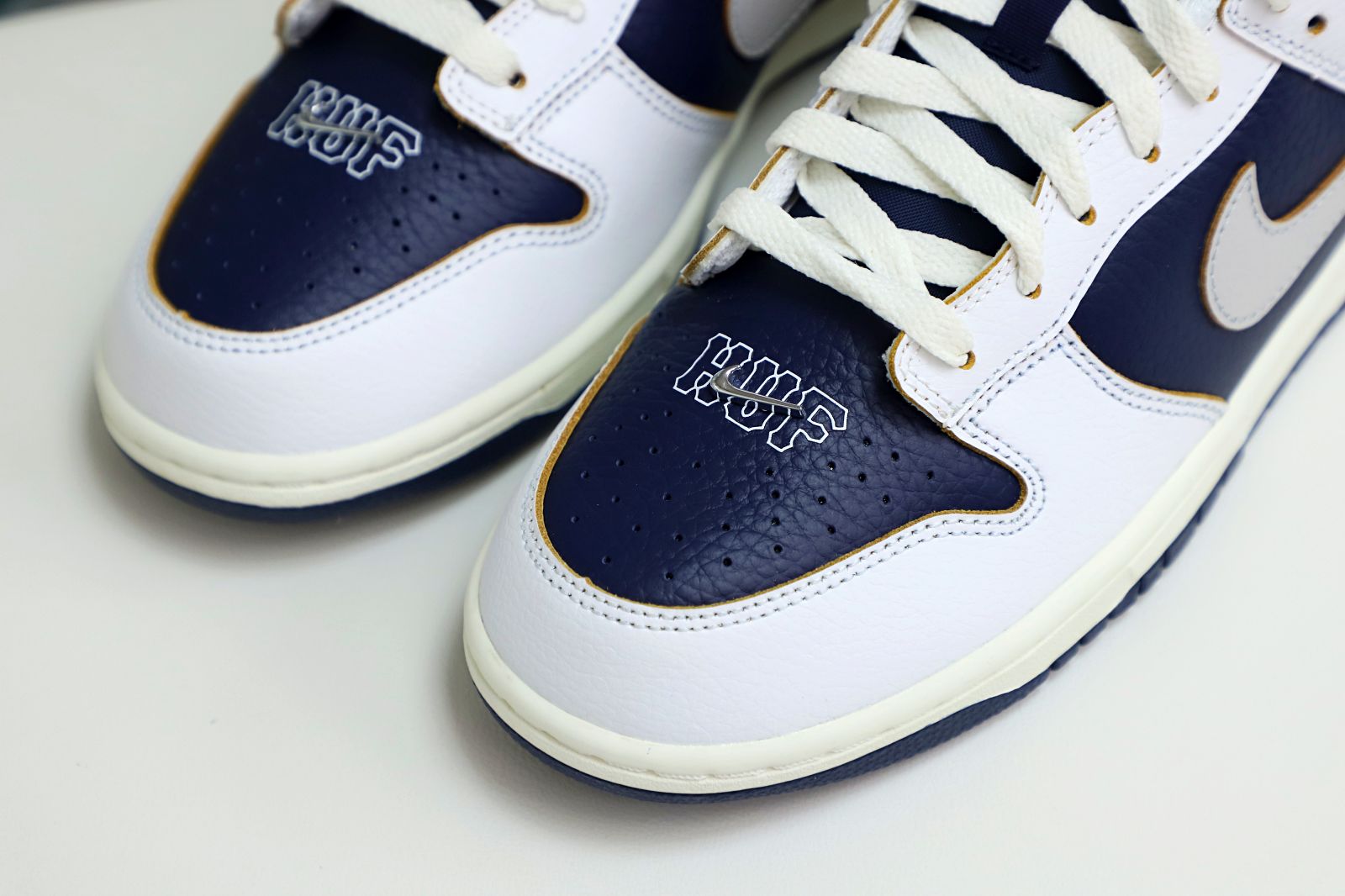 HUF x Nike Dunk Low - finekick.vip