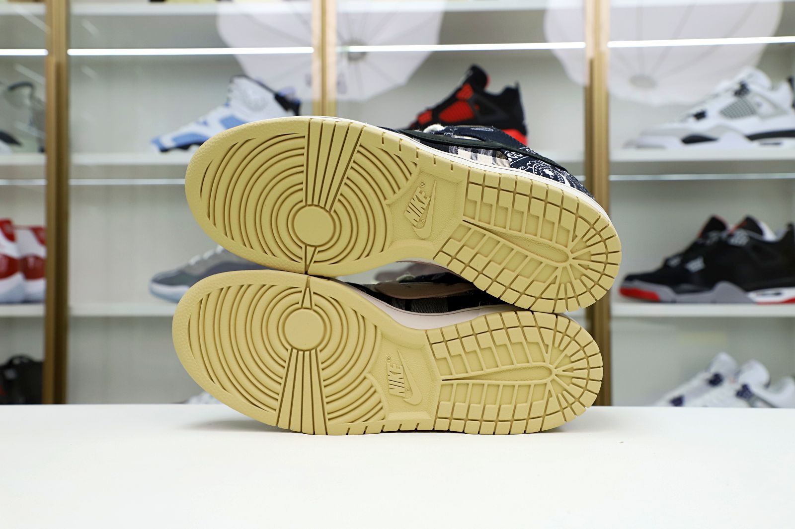 TRAVIS SCOTT X DUNK LOW PREMIUM QS SB 'CACTUS JACK' - finekick.vip