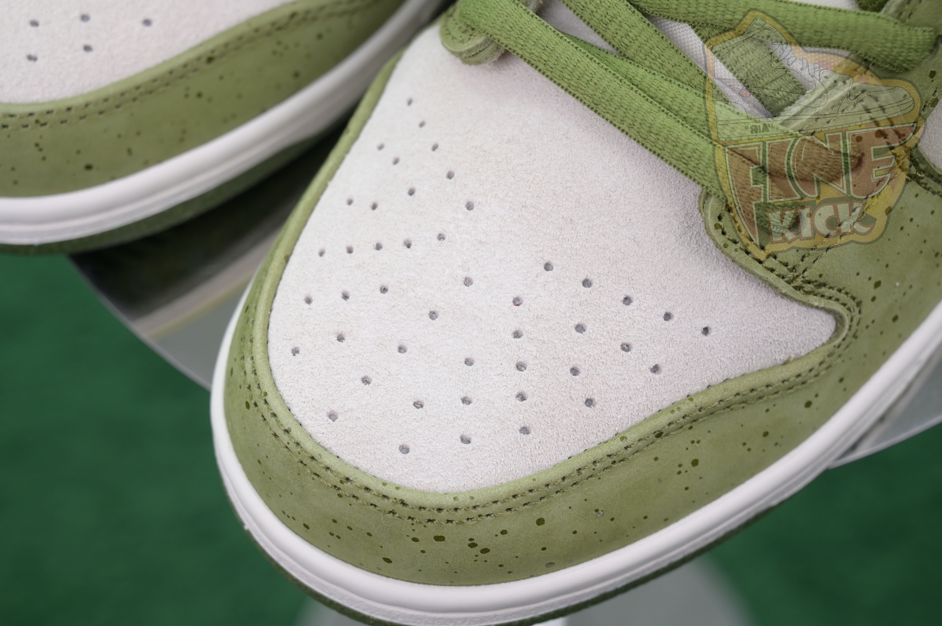Yuto Horigome x Nike Dunk SB Asparagus - finekick.vip