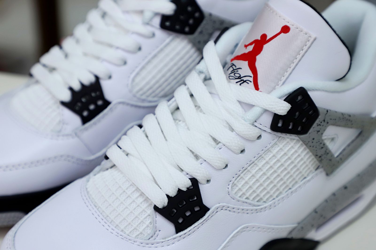 Air Jordan 4 Retro White Cement - finekick.vip