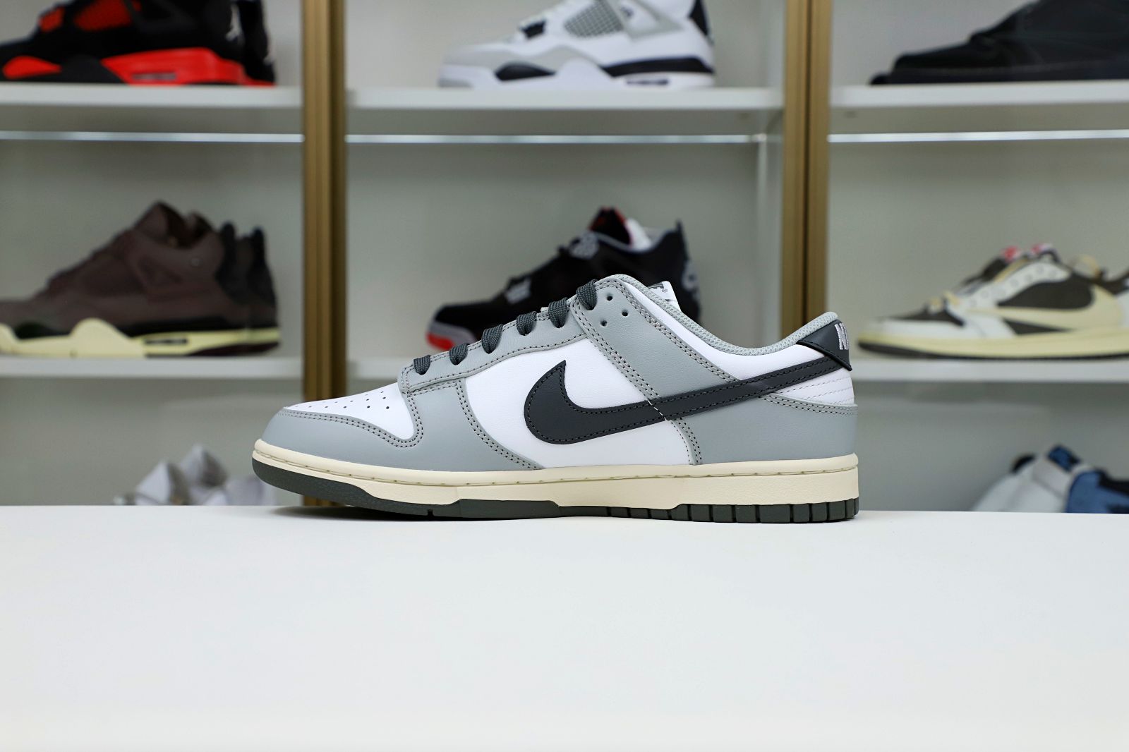 Nike Dunk Low  Light Smoke Grey - finekick.vip
