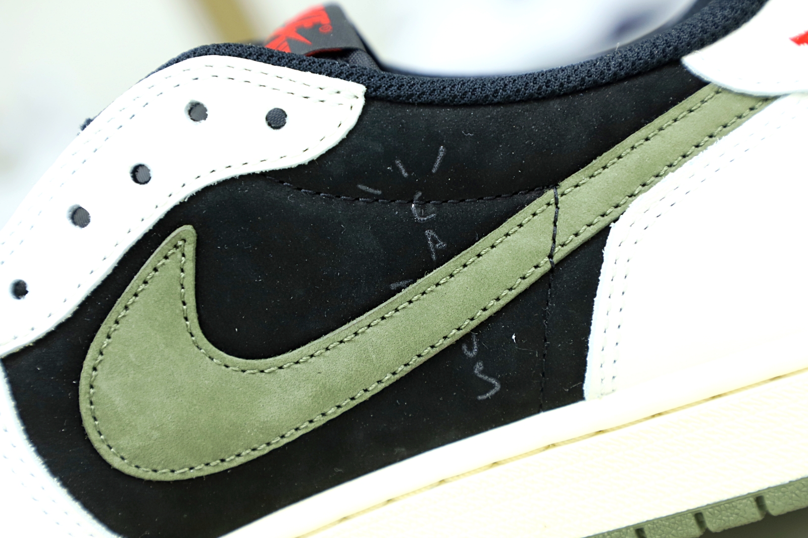 TRAVIS SCOTT X NIKE AIR JORDAN 1 LOW OG “Olive” - finekick.vip