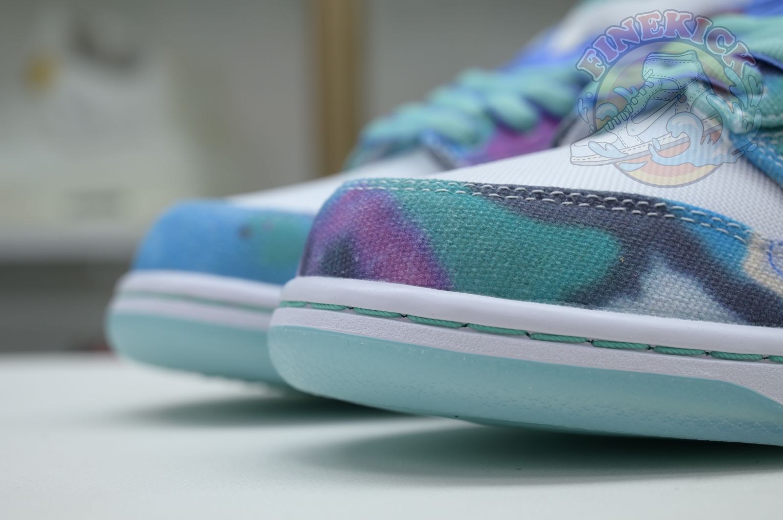 Futura Laboratories x Nike Dunk SB - finekick.vip