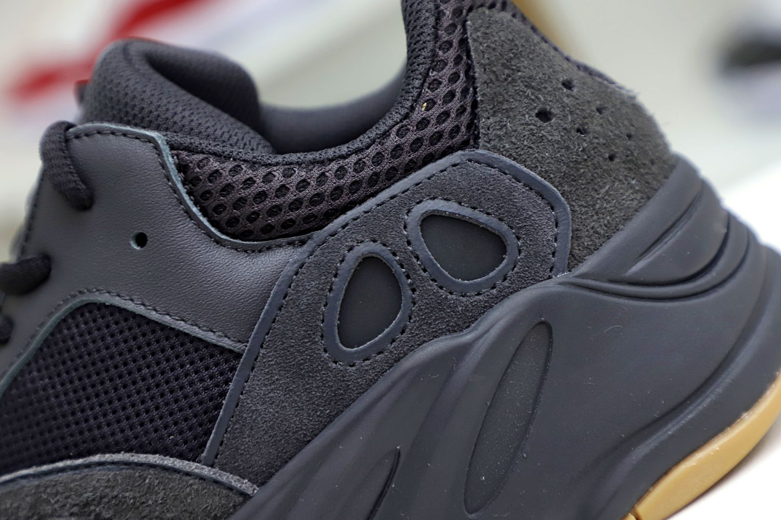 YEEZY BOOST 700 'UTILITY BLACK' - finekick.vip