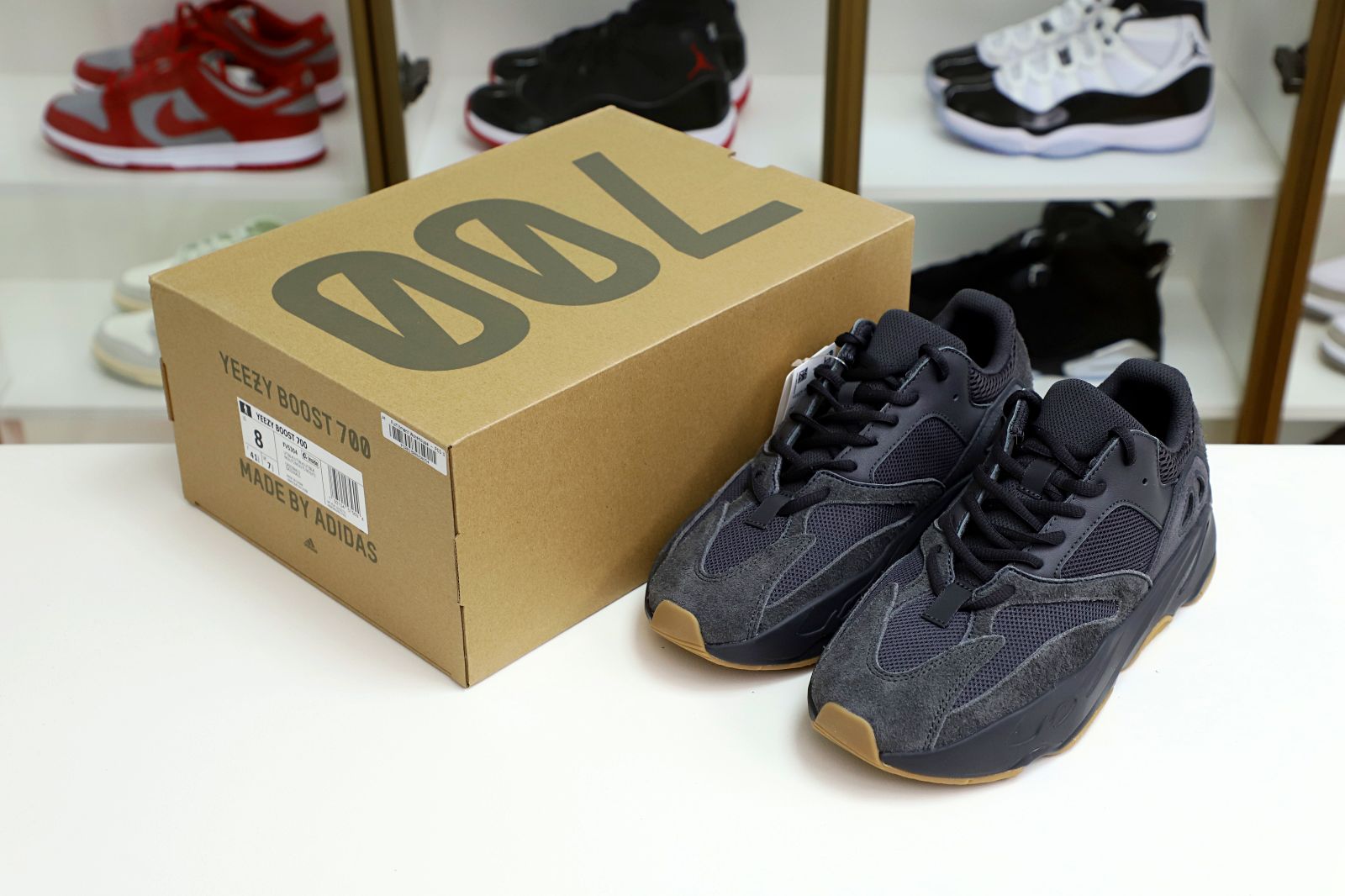 YEEZY BOOST 700 'UTILITY BLACK' - finekick.vip