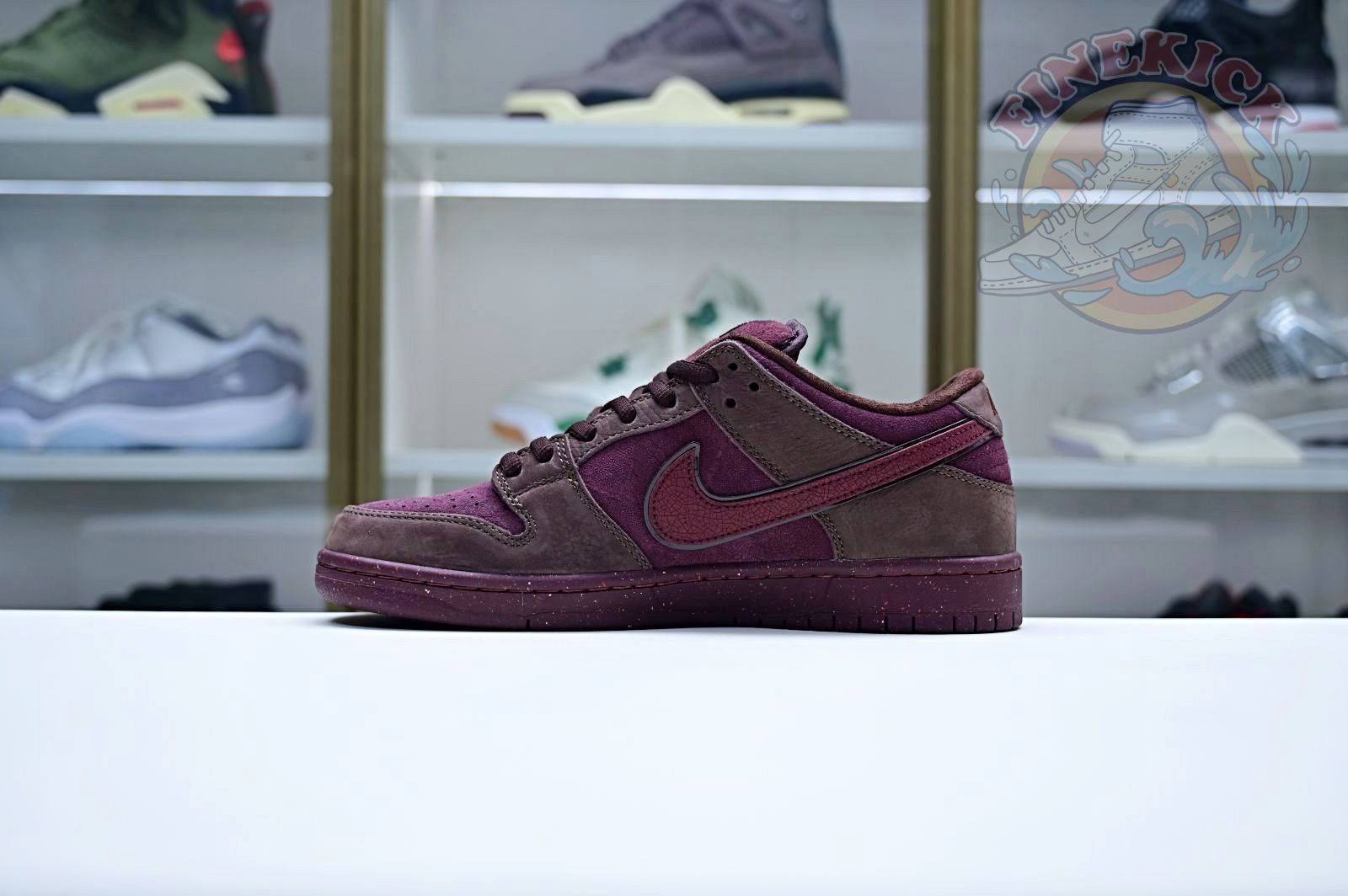Nike Dunk SB Low - finekick.vip