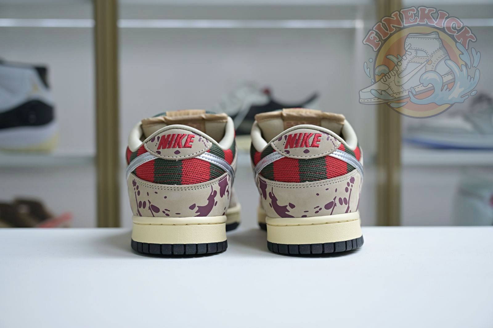Nike Dunk SB Low Freddy Krueger - finekick.vip
