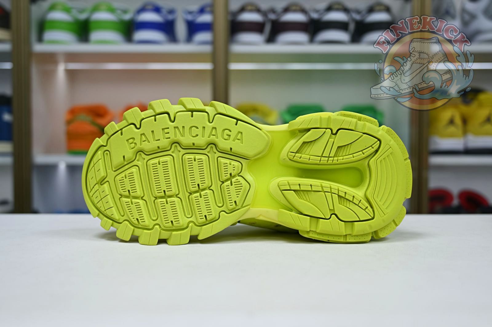 Balenciaga BLGA  Track(LED) - finekick.vip