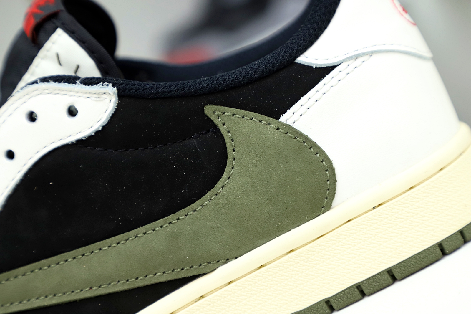 TRAVIS SCOTT X NIKE AIR JORDAN 1 LOW OG “Olive” - finekick.vip