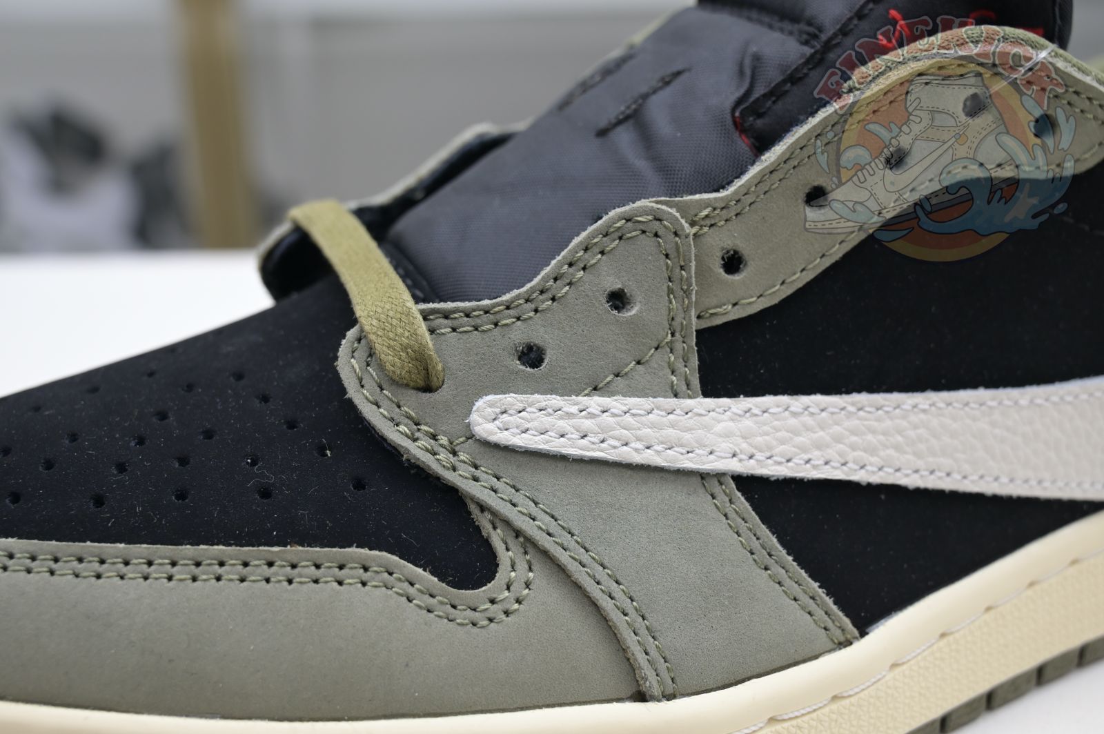 Travis Scott x Air Jordan 1 Low OG 7.0 - finekick.vip