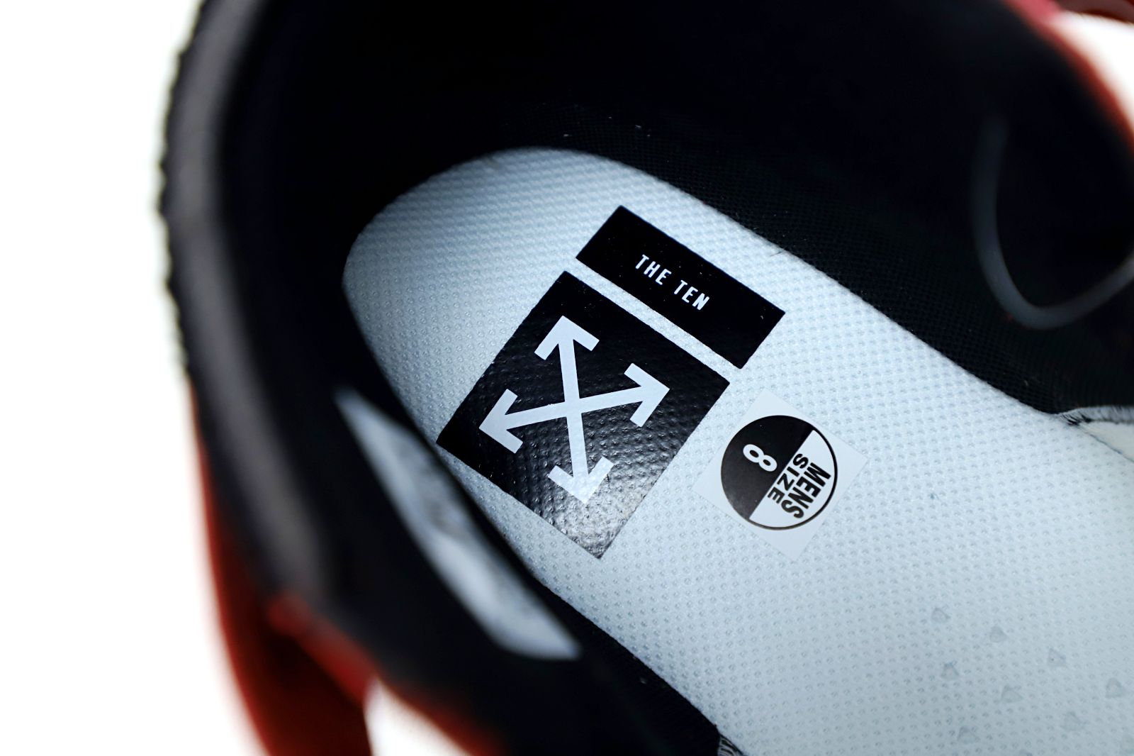 OFF-WHITE X AIR JORDAN 1 RETRO HIGH OG 'CHICAGO' - finekick.vip