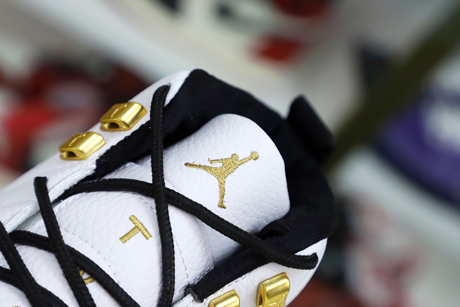 AIR JORDAN 12 RETRO 'ROYALTY' - finekick.vip