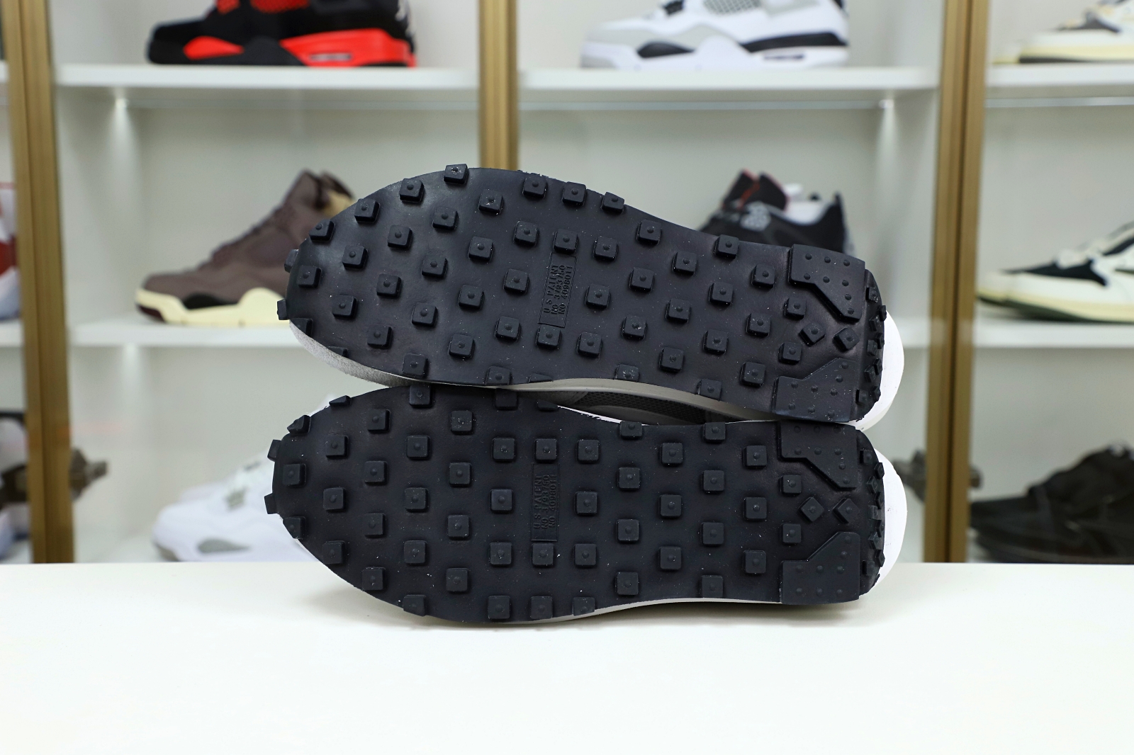 FRAGMENT DESIGN X SACAI X LDV WAFFLE 'LIGHT SMOKE GREY' - finekick.vip