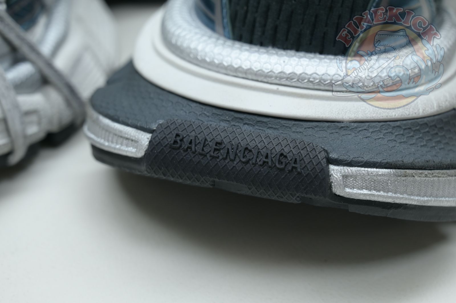 Balenciaga 3XL - finekick.vip