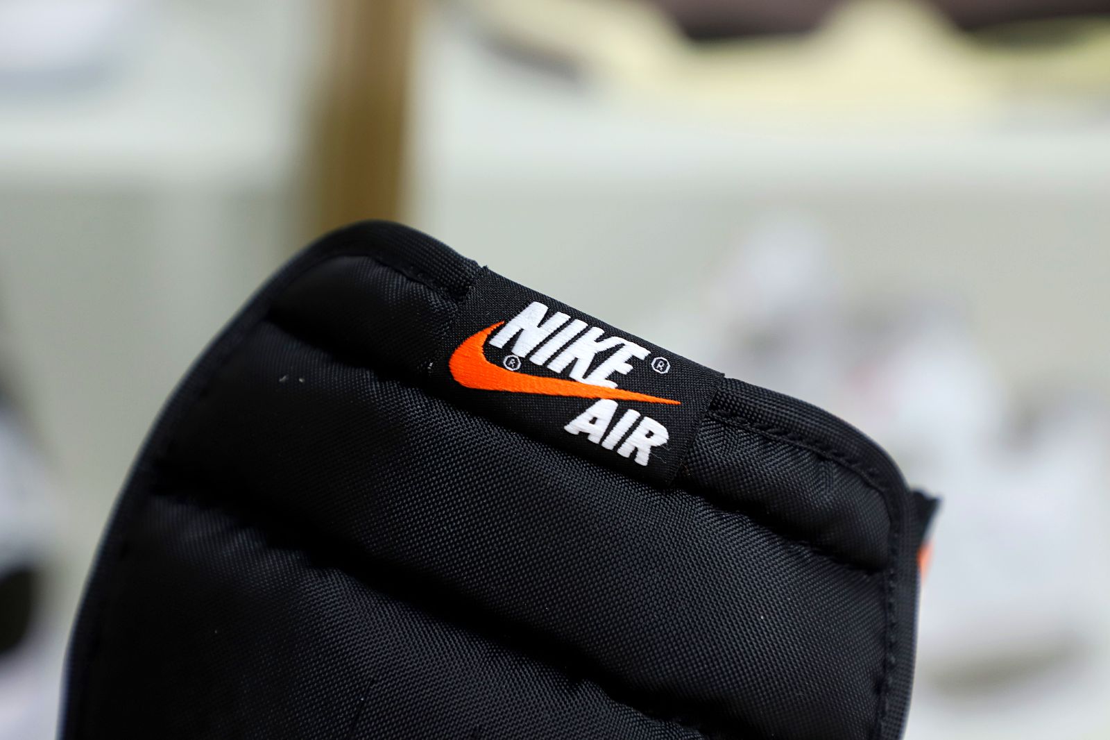 Air Jordan 1 Retro High OG Electro Orange' - finekick.vip
