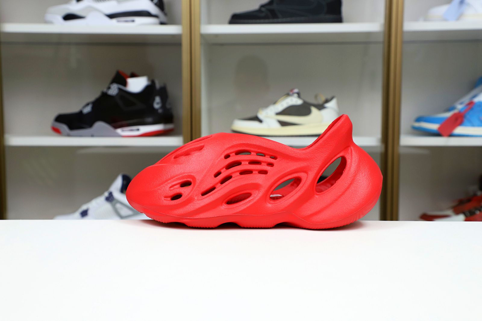 YEEZY FOAM RUNNER 'VERMILION' - finekick.vip