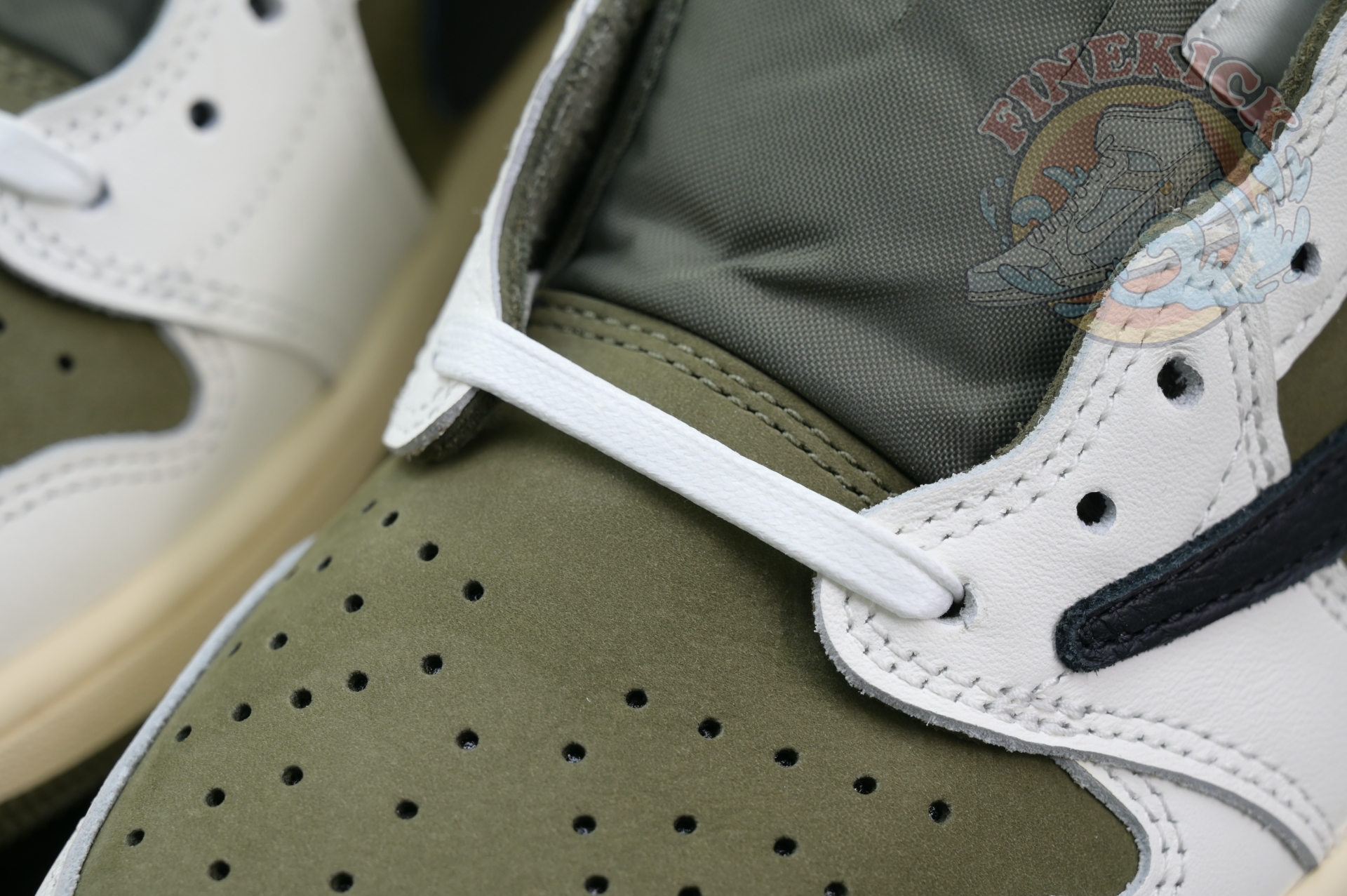 Travis Scott x Air Jordan 1 Low OG “Medium Olive” - finekick.vip