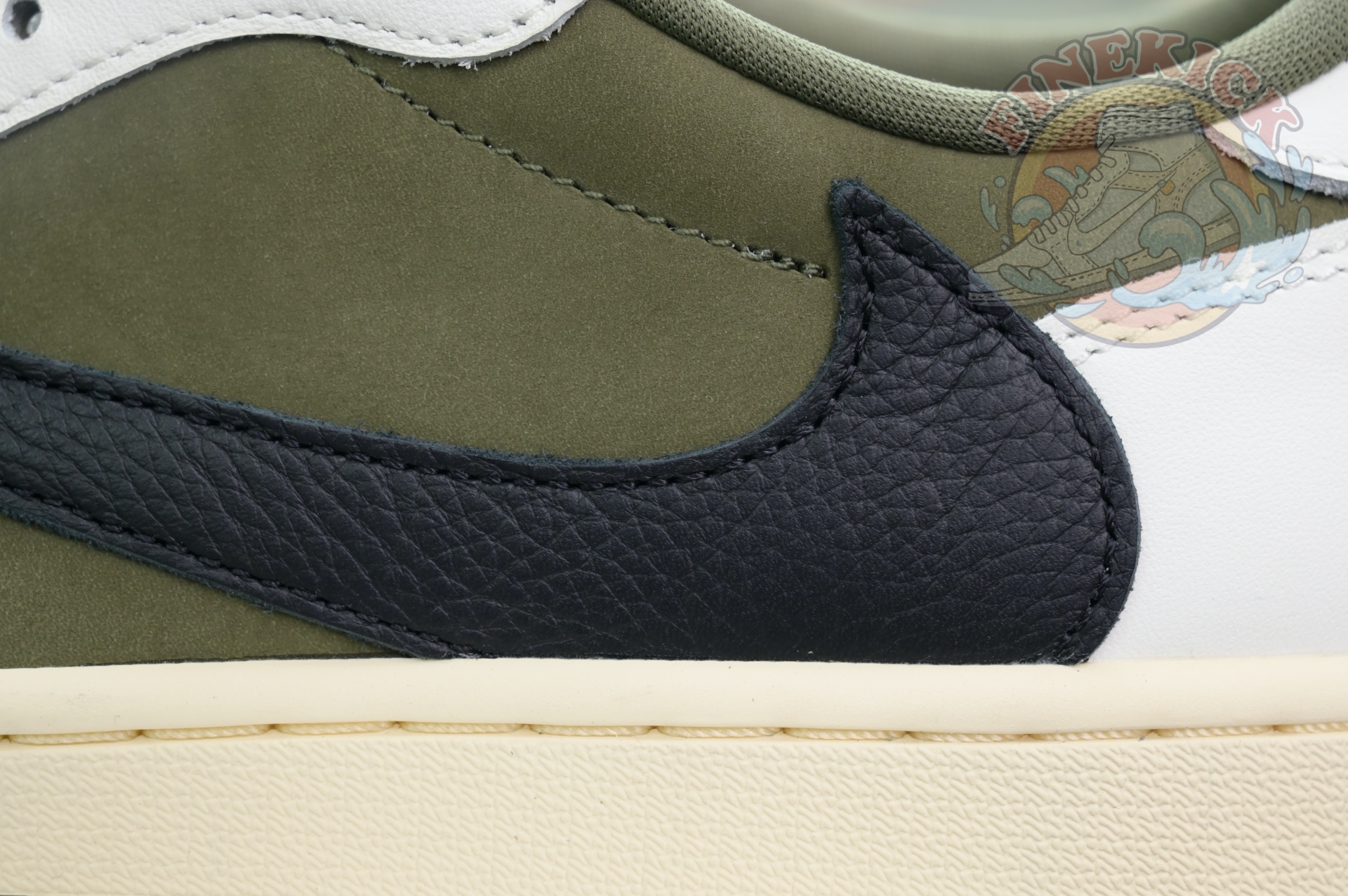 Travis Scott x Air Jordan 1 Low OG “Medium Olive” - finekick.vip