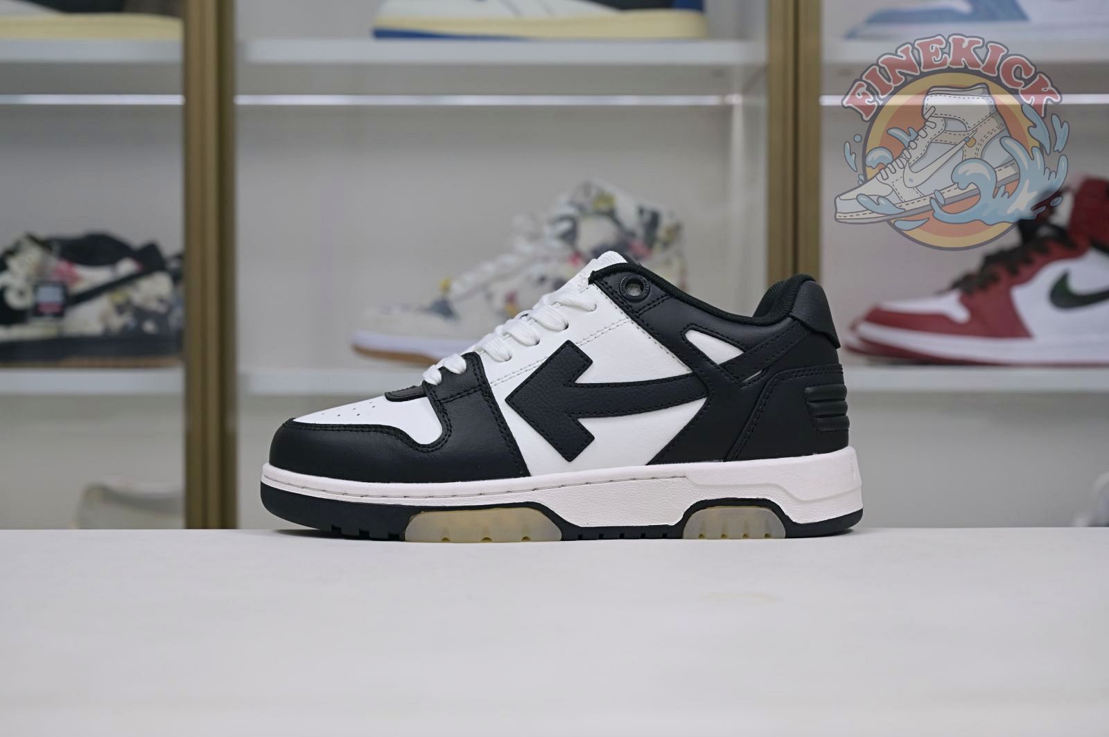 OFF-WHITE Ous Of Office - finekick.vip