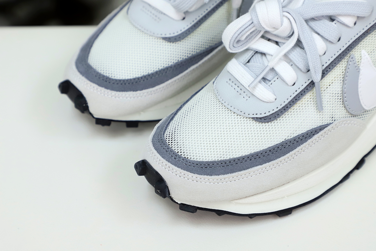 SACAI X LDWAFFLE 'SUMMIT WHITE' - finekick.vip