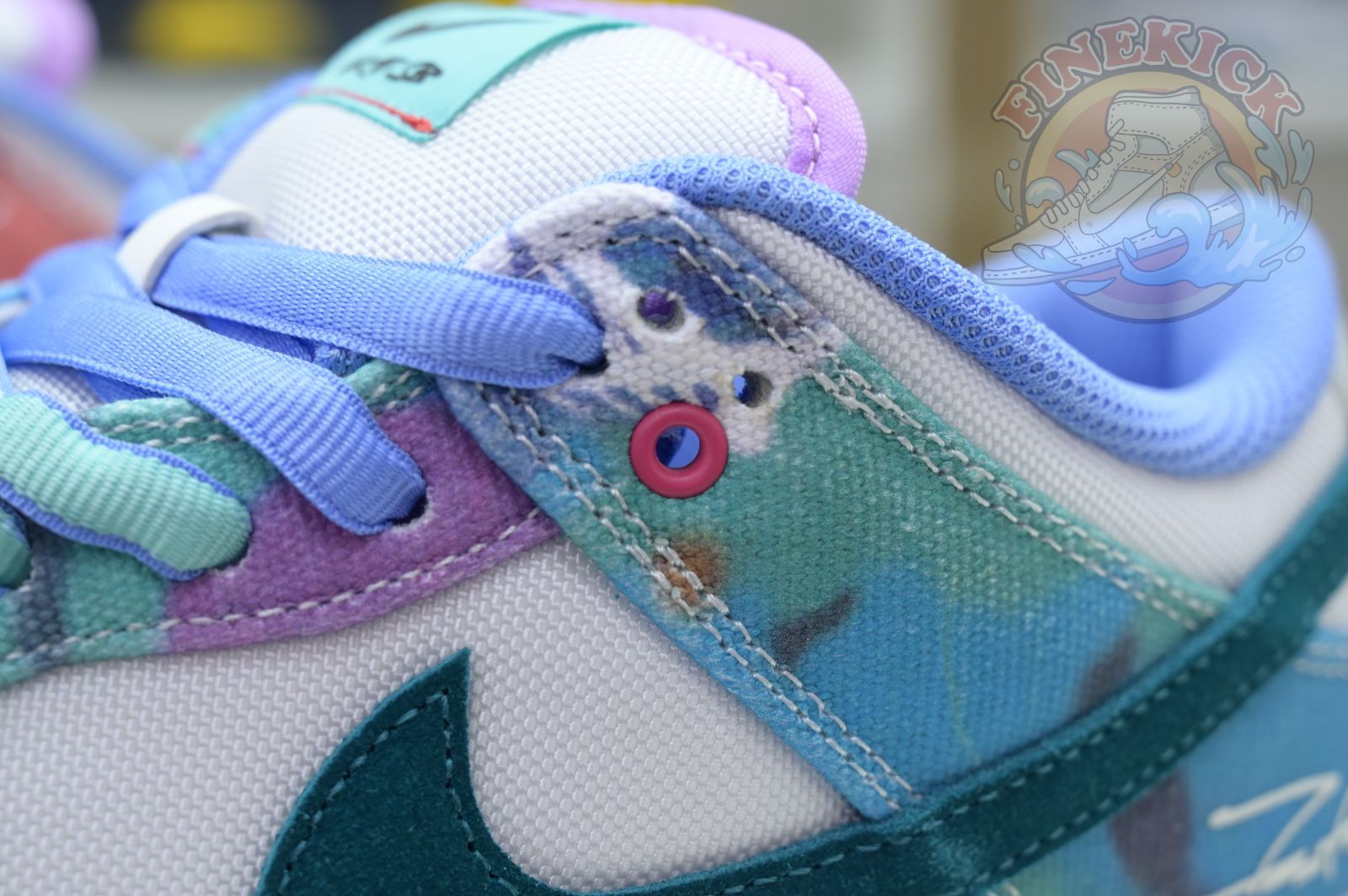 Futura Laboratories x Nike Dunk SB - finekick.vip