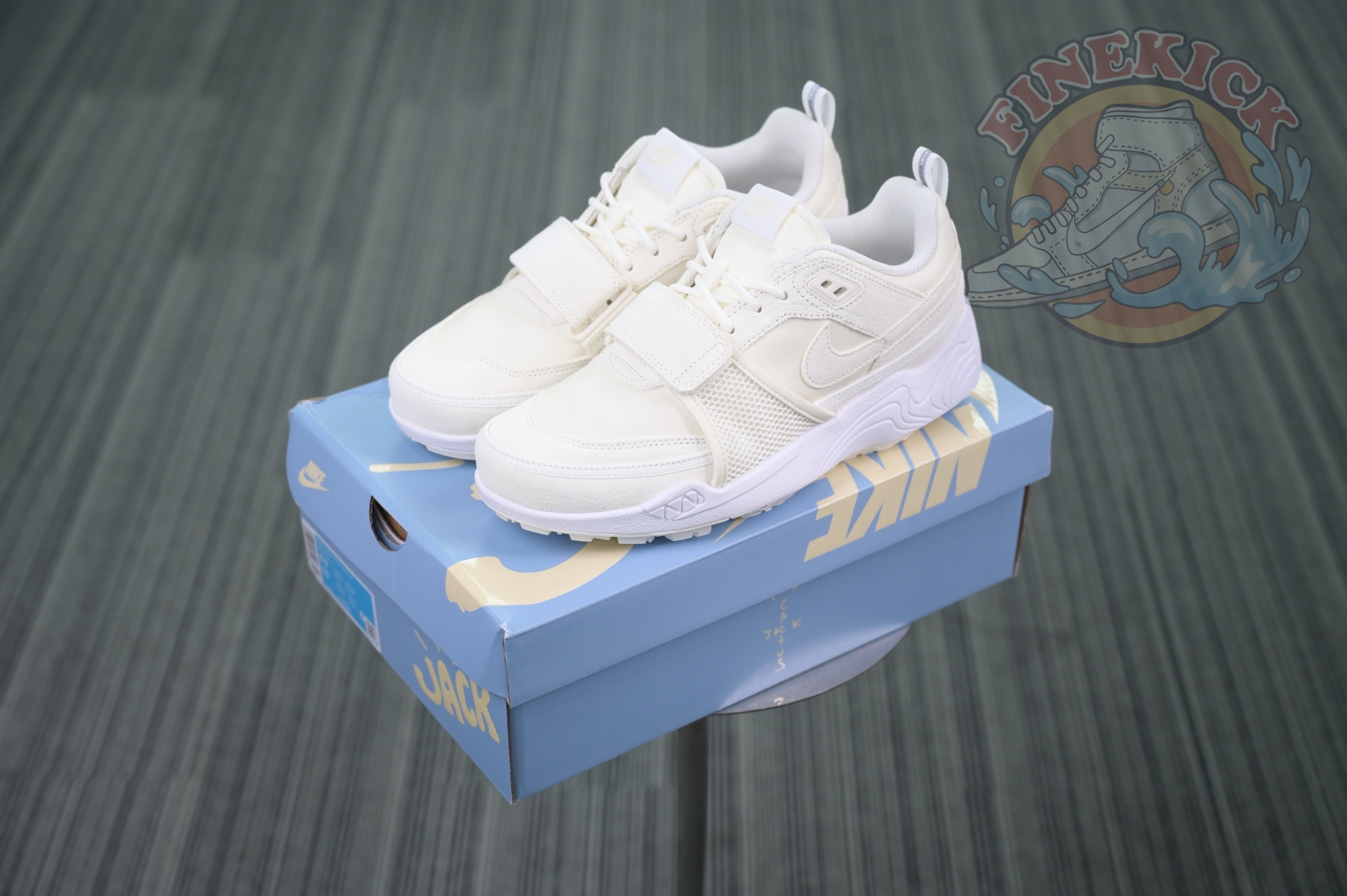 Travis Scott x Nike Shark-A-Don - finekick.vip