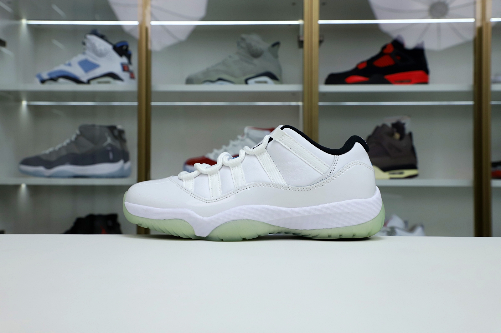 AIR JORDAN 11 RETRO LOW LEGEND BLUE - finekick.vip