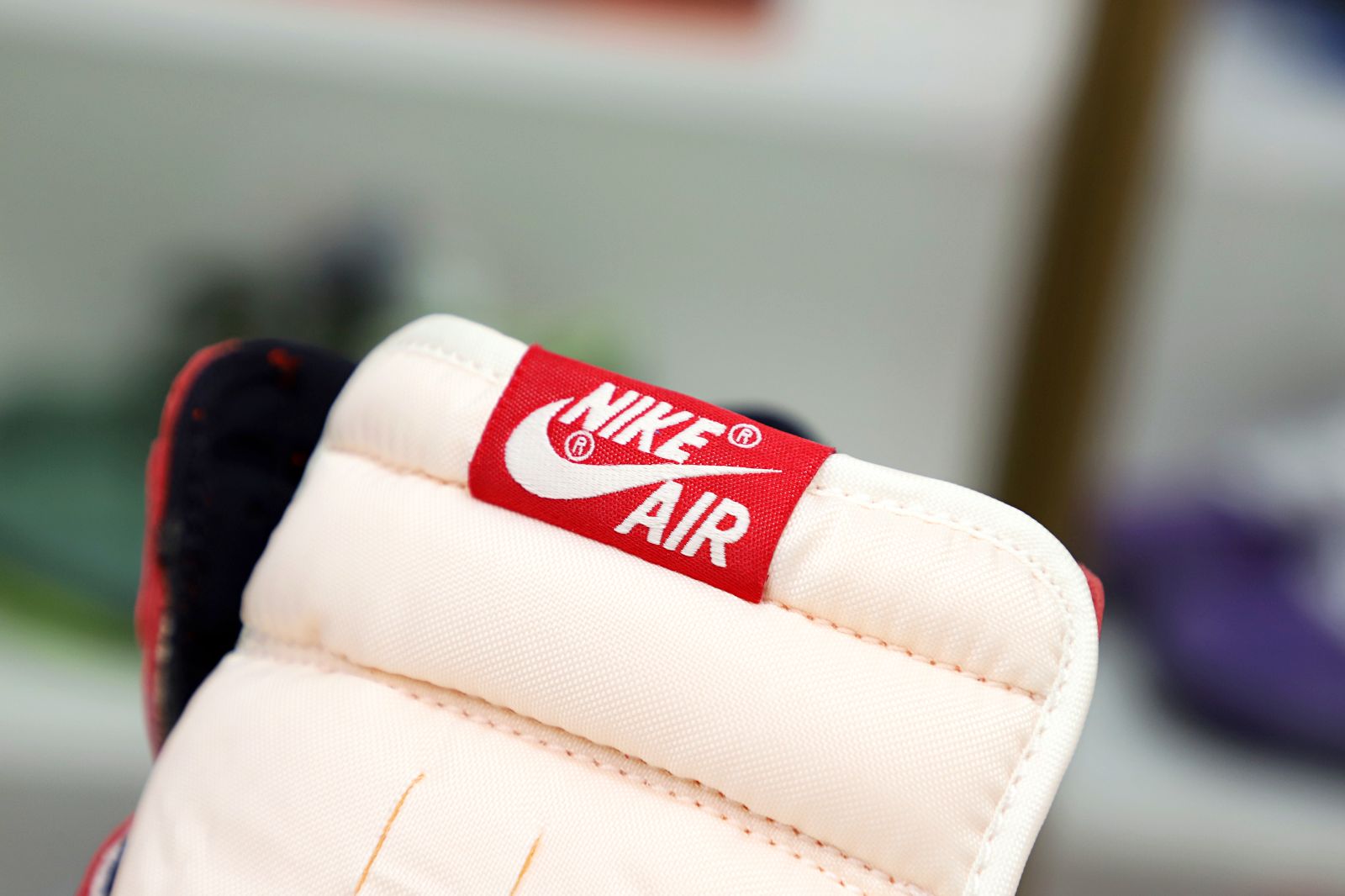 AIR JORDAN 1 REIMAGINED LOST AND FOUND “CHICAGO” 2022 - finekick.vip