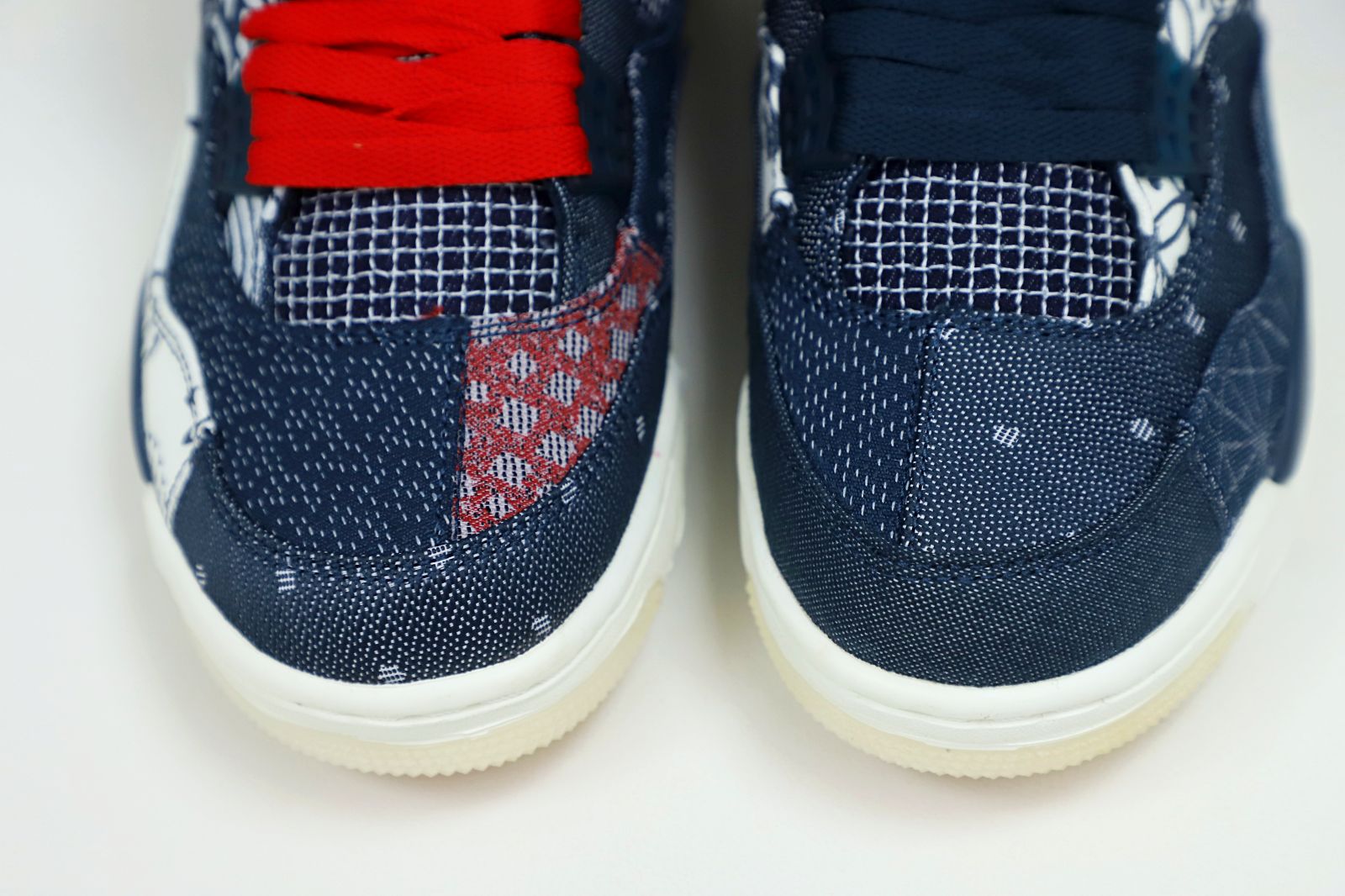 Air Jordan 4 retro se