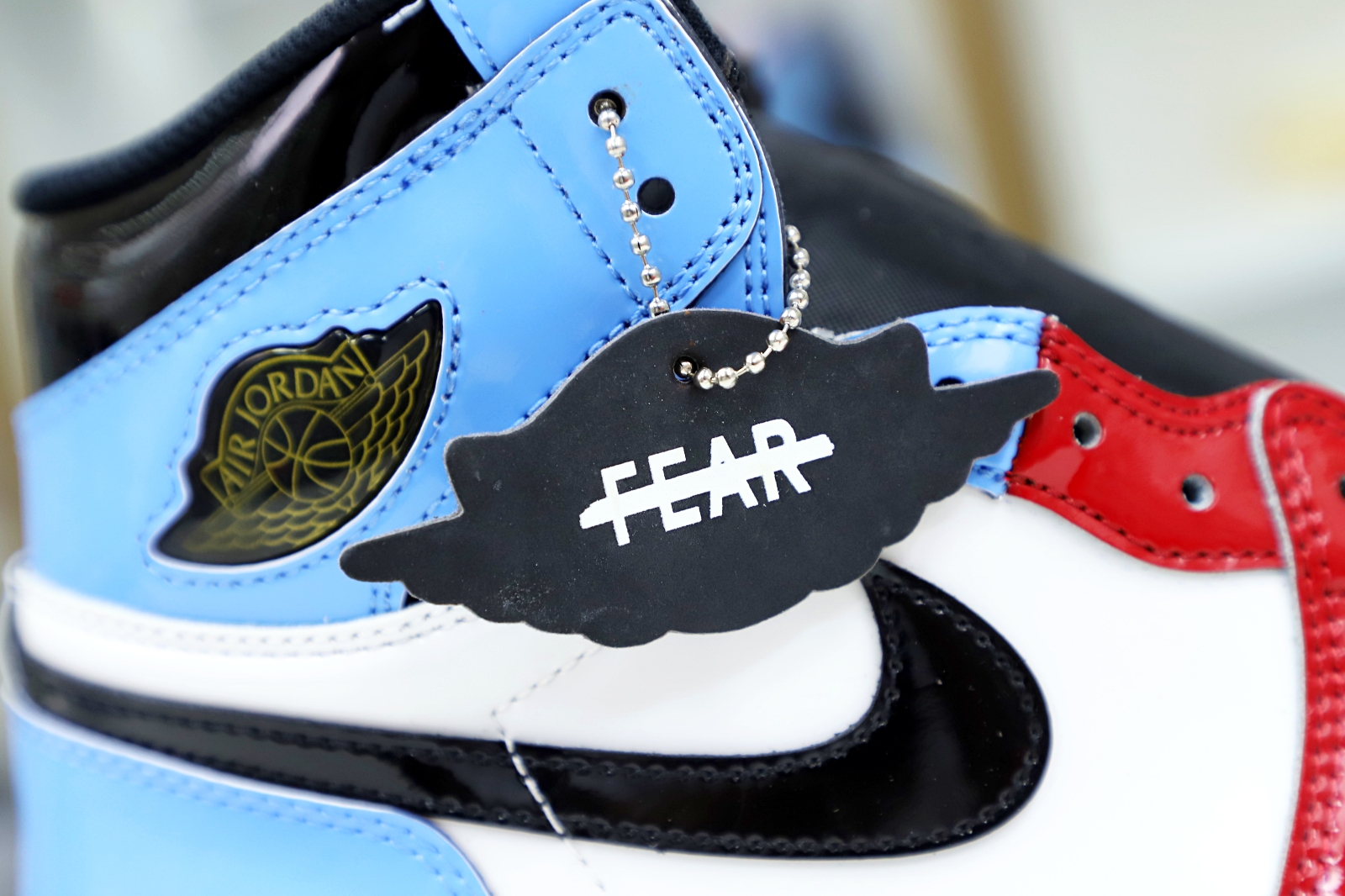 AIR JORDAN 1 RETRO HIGH OG 'FEARLESS' - finekick.vip