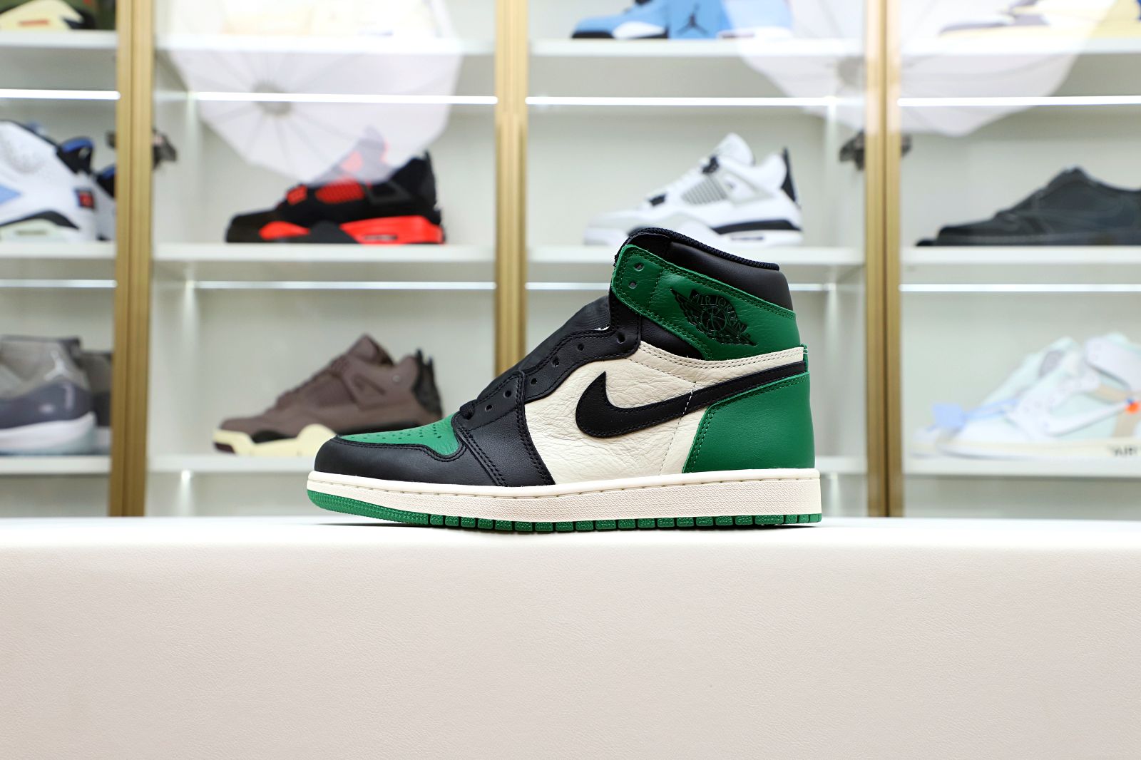 Air Jordan 1 - finekick.vip