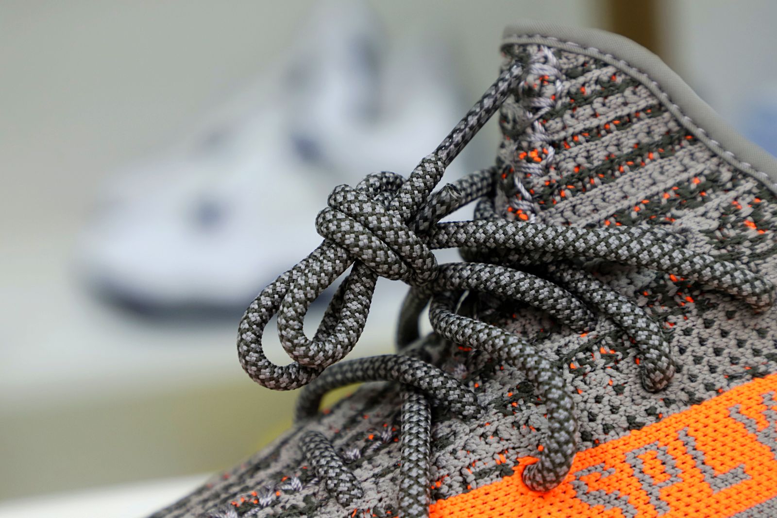 Yeezy boost 350 beluga reflectiv - finekick.vip