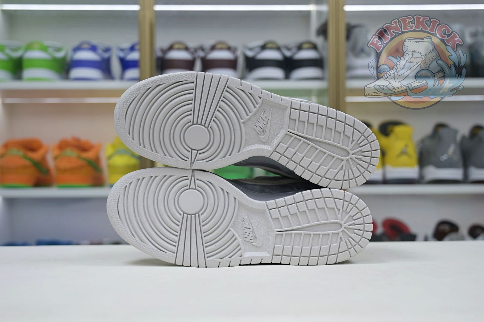 Nike Dunk SB Low Pro London - finekick.vip